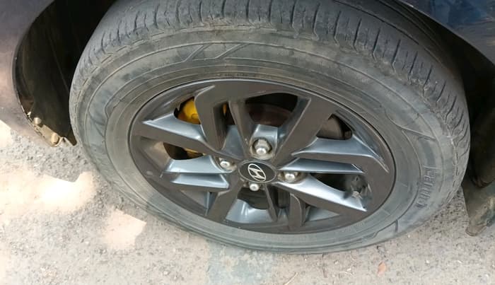 2021 Hyundai GRAND I10 NIOS SPORTZ 1.2 KAPPA VTVT CNG, CNG, Manual, 43,911 km, tyre