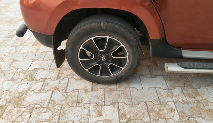 2016 Renault Duster 110 PS RXZ 4X2 AMT DIESEL, Diesel, Automatic, 65,274 km, tyre