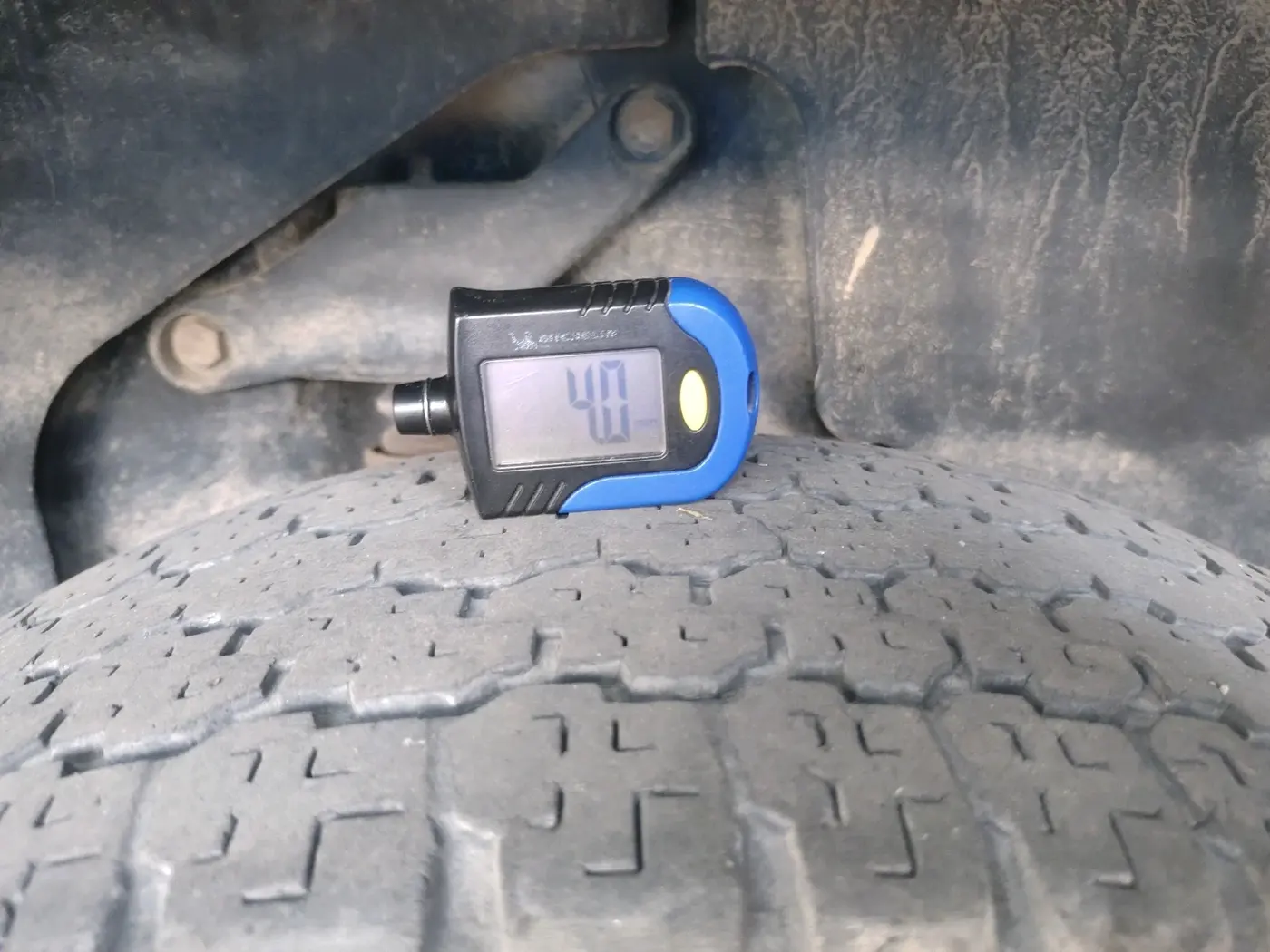 2021 Tata Harrier XMA 2.0L KRYOTEC, Diesel, Automatic, 70,236 km, tyre