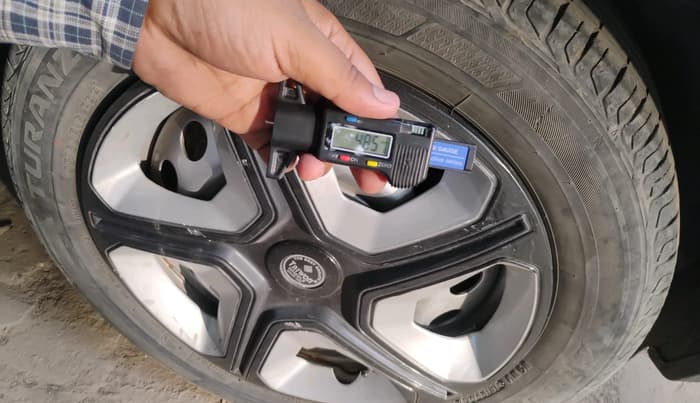 2020 Tata NEXON XE PETROL, Petrol, Manual, 67,528 km, tyre