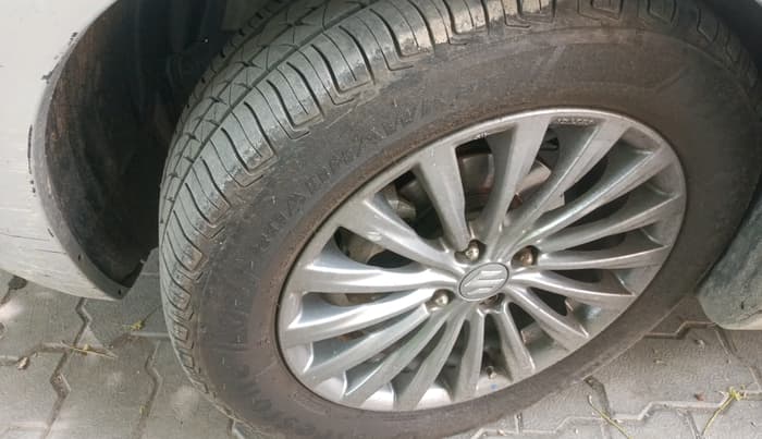 2018 Maruti Ciaz DELTA 1.4 MT PETROL, Petrol, Manual, 1,06,173 km, tyre