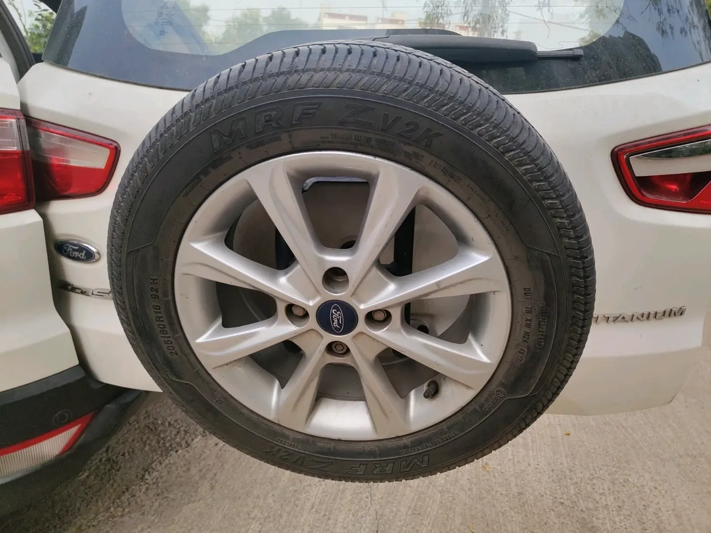 2018 Ford Ecosport TITANIUM 1.5L PETROL, Petrol, Manual, 74,408 km, tyre