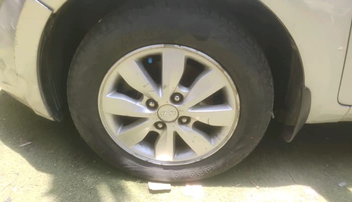 2012 Hyundai i20 SPORTZ 1.2, Petrol, Manual, 57,945 km, tyre