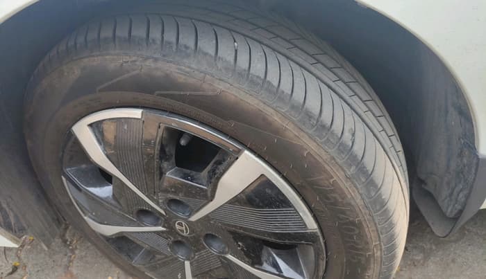 2025 Tata Tiago XZ PETROL, Petrol, Manual, 3,248 km, tyre