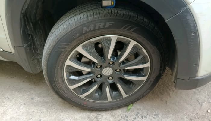 2020 Maruti Vitara Brezza LXI, Petrol, Manual, 58,137 km, tyre
