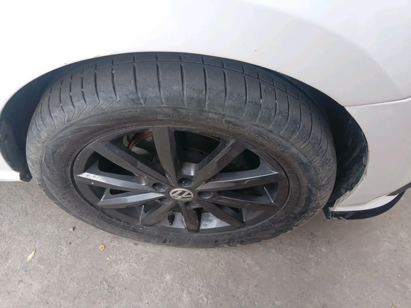 2018 Volkswagen Polo GT TSI AT, Petrol, Automatic, 1,09,247 km, tyre