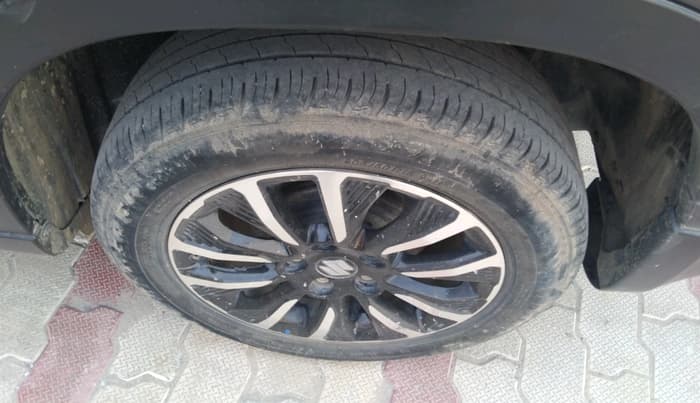 2021 Maruti Vitara Brezza VXI, Petrol, Manual, 61,608 km, tyre