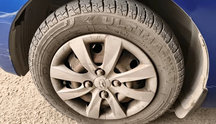 2013 Hyundai Eon MAGNA +, Petrol, Manual, 82,261 km, tyre