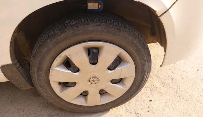 2012 Maruti Alto K10 VXI, Petrol, Manual, 88,413 km, tyre