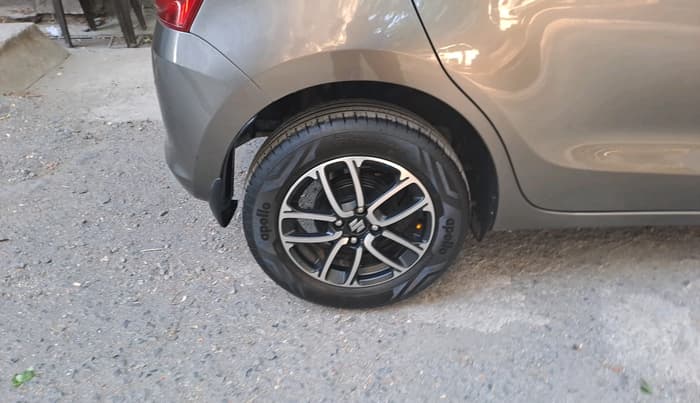 2023 Maruti Swift ZXI PLUS AMT, Petrol, Automatic, 12,157 km, tyre