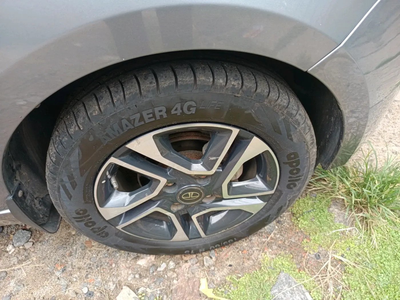 2019 Tata Tiago XZA PLUS PETROL, Petrol, Automatic, 31,788 km, tyre