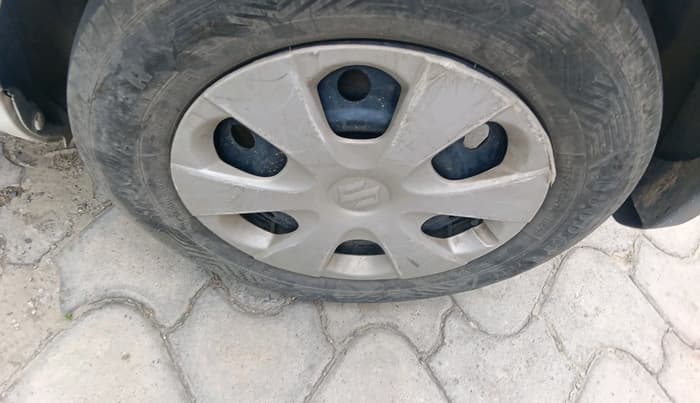 2012 Maruti Ritz VXI, Petrol, Manual, 63,062 km, tyre