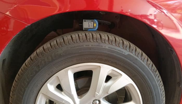 2025 Maruti Swift ZXi Plus AMT, Petrol, Automatic, 3,852 km, tyre