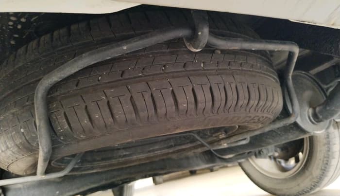 2024 Maruti Ertiga ZXI (O) CNG, CNG, Manual, 24,213 km, tyre
