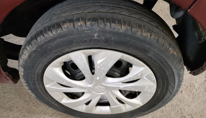 2012 Maruti Wagon R 1.0 VXI, Petrol, Manual, 71,274 km, tyre