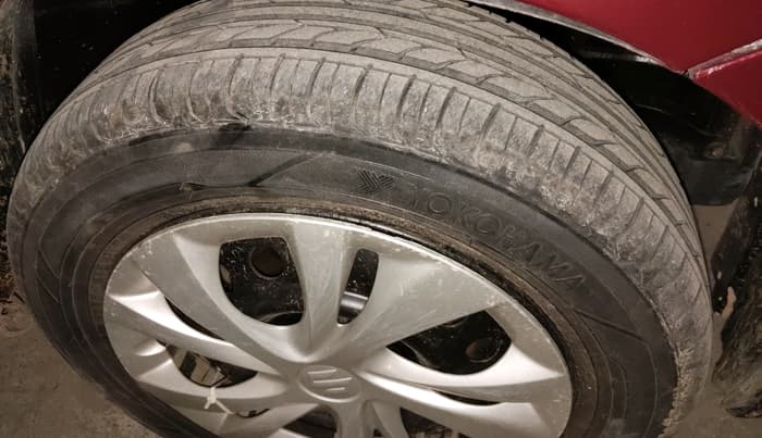 2012 Maruti Wagon R 1.0 VXI, Petrol, Manual, 71,274 km, tyre
