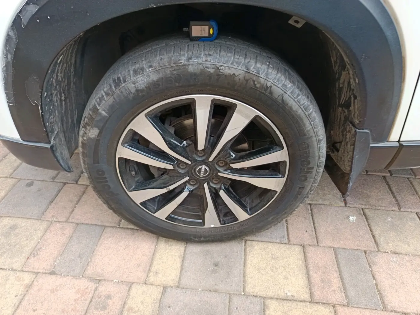 2021 Nissan Kicks XV TURBO 1.3 CVT, Petrol, Automatic, 40,243 km, tyre
