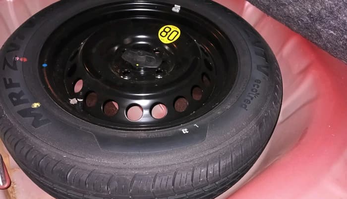 2019 Toyota Glanza G ISG, Petrol, Manual, 52,707 km, tyre
