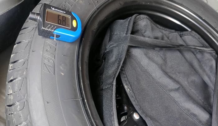 2022 Tata NEXON XM SUNROOF PETROL, Petrol, Manual, 35,225 km, tyre