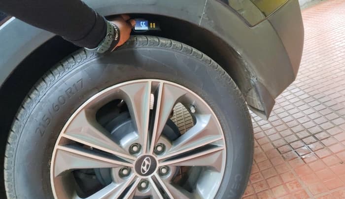 2016 Hyundai Creta SX PLUS AT 1.6 PETROL, CNG, Automatic, 99,525 km, tyre