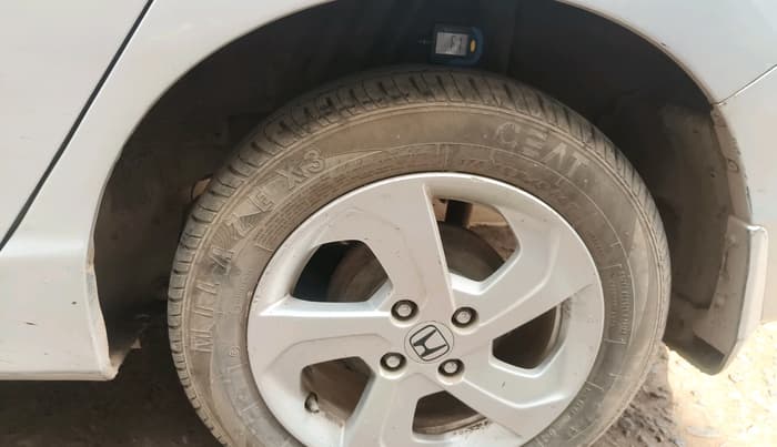 2014 Honda City 1.5L I-DTEC V, Diesel, Manual, 91,548 km, tyre