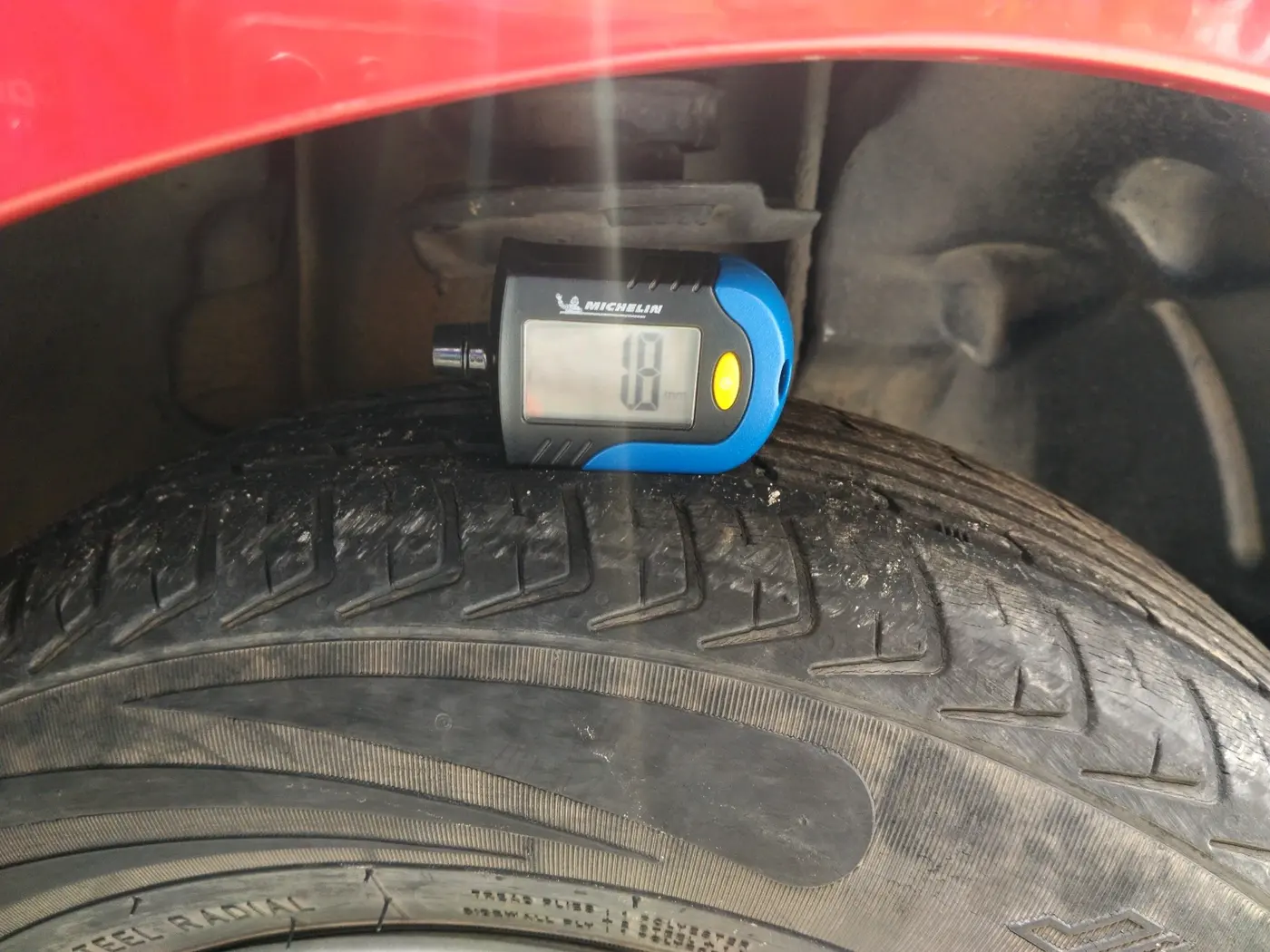 2018 Tata Tiago XM PETROL, Petrol, Manual, 40,128 km, tyre