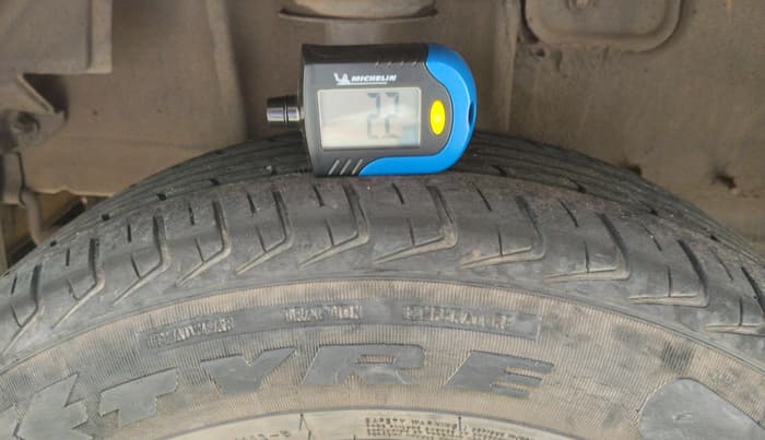 2018 Tata Tiago XM PETROL, Petrol, Manual, 40,128 km, tyre
