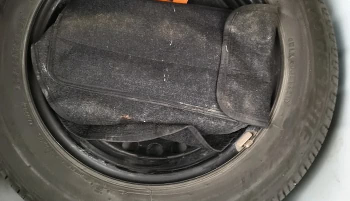 2021 Hyundai NEW I20 ASTA (O) 1.2 MT, Petrol, Manual, 19,769 km, tyre