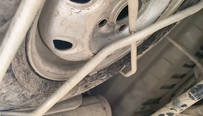 2022 Maruti Eeco 7 STR STD(O), Petrol, Manual, 1,13,436 km, tyre