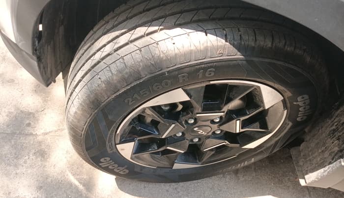 2024 KIA SONET HTX 1.5 DIESEL MT, Diesel, Manual, 1,661 km, tyre