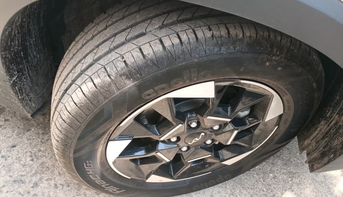2024 KIA SONET HTX 1.5 DIESEL MT, Diesel, Manual, 1,661 km, tyre