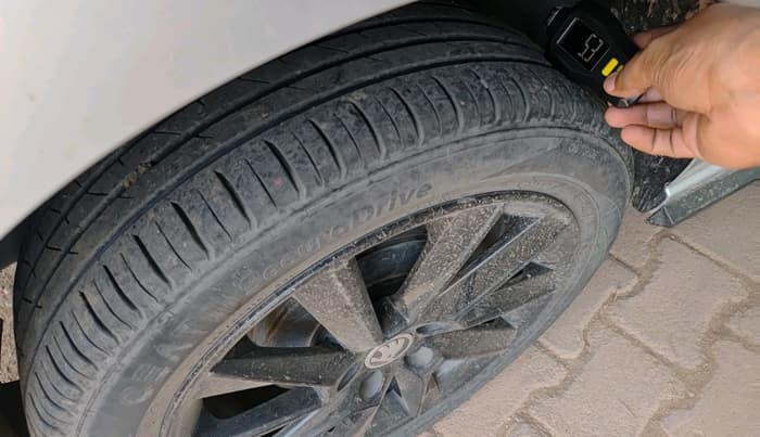 2020 Skoda Rapid MONTE CARLO AT TSI, Petrol, Automatic, 64,031 km, tyre