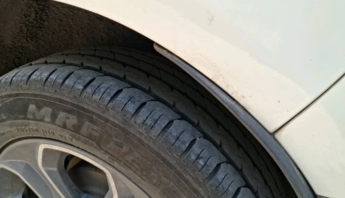 2021 Ford Ecosport TITANIUM 1.5L SPORTS(SUNROOF) DIESEL, Diesel, Manual, 1,03,389 km, tyre