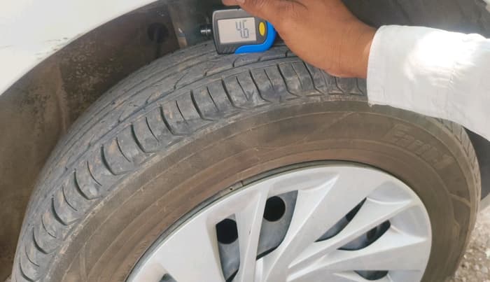 2019 Maruti Ertiga VXI SHVS, Petrol, Manual, 44,698 km, tyre
