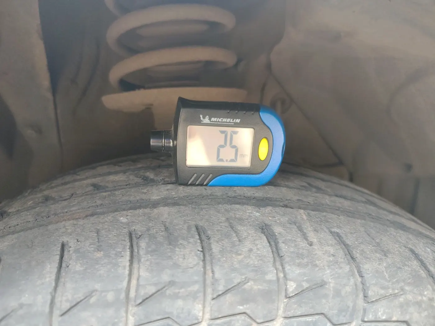 2021 Maruti S Cross SIGMA 1.5, Petrol, Manual, 42,147 km, tyre