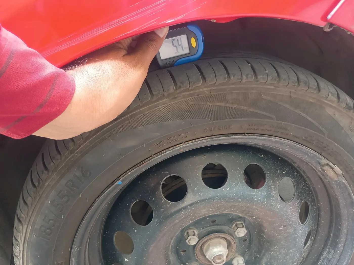 2021 Tata Tiago XZA PLUS PETROL, Petrol, Automatic, 35,249 km, tyre