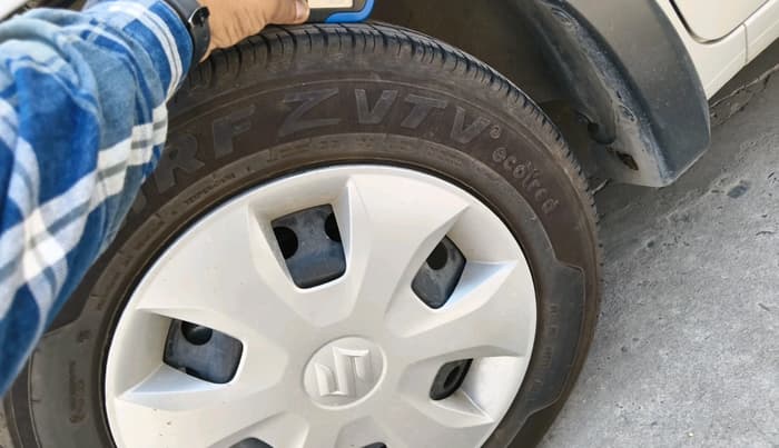 2025 Maruti New Wagon-R VXI 1.0 AMT, Petrol, Automatic, 2,632 km, tyre