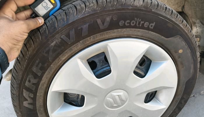2025 Maruti New Wagon-R VXI 1.0 AMT, Petrol, Automatic, 2,632 km, tyre