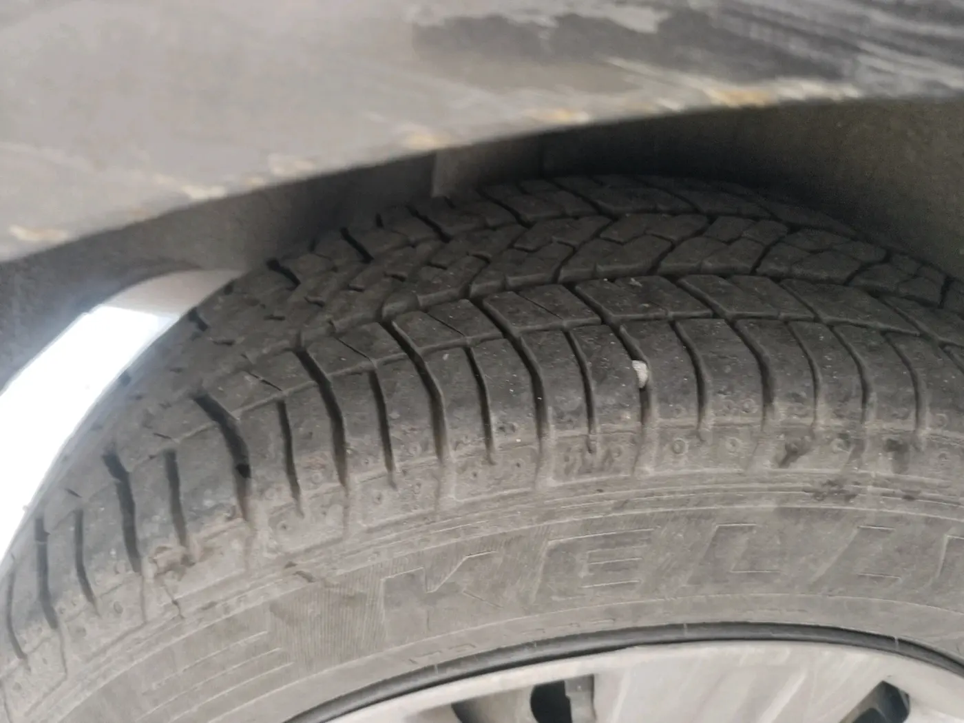 2011 Ford Figo EXI 1.2 PETROL, Petrol, Manual, 34,414 km, tyre