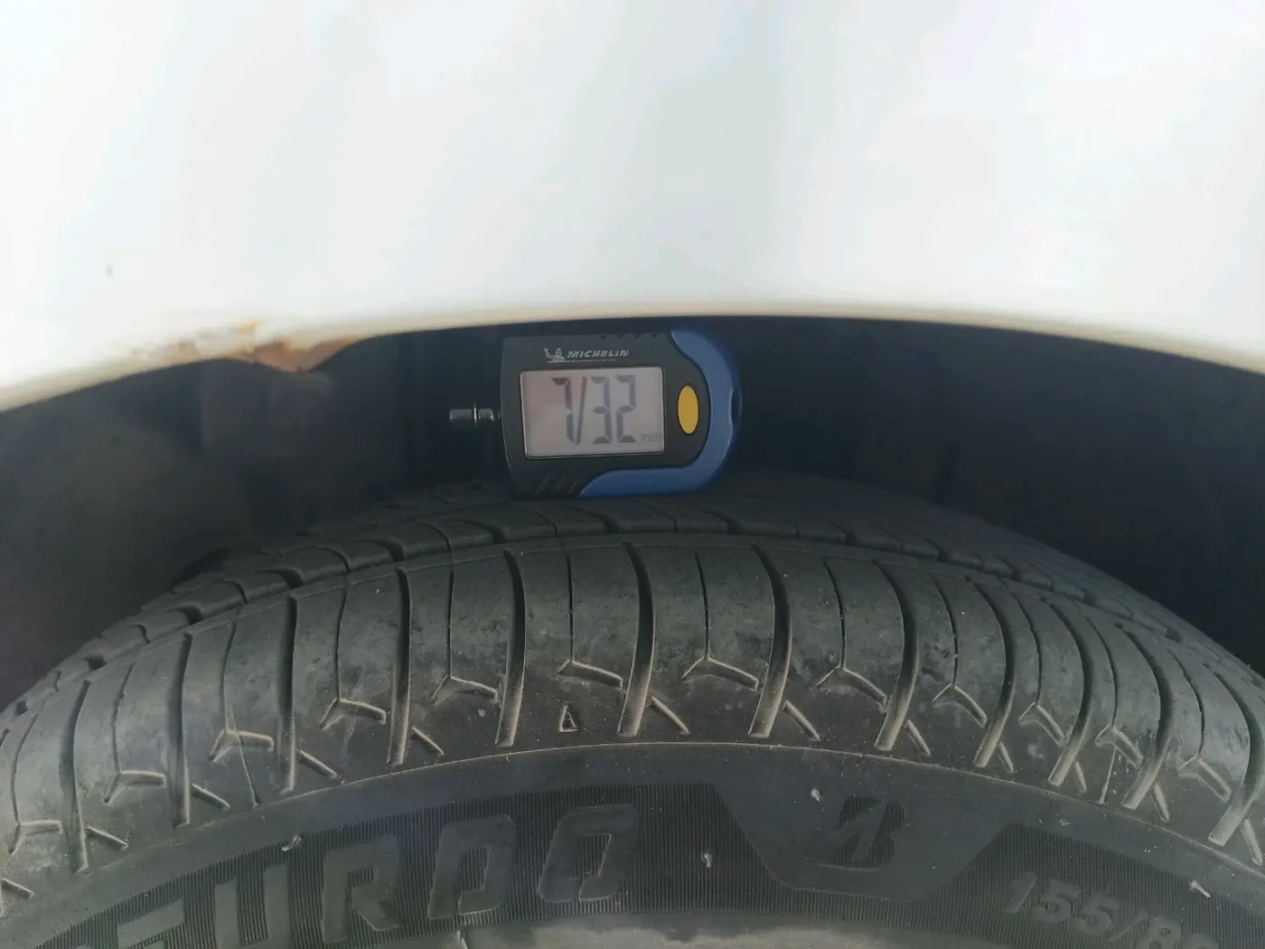 2017 Tata TIGOR XE PETROL, Petrol, Manual, 85,368 km, tyre