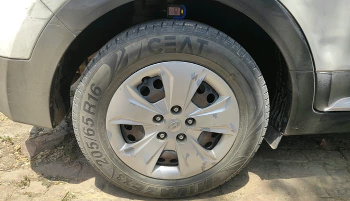 2018 Hyundai Creta E PLUS 1.4 DIESEL, Diesel, Manual, 1,01,112 km, tyre