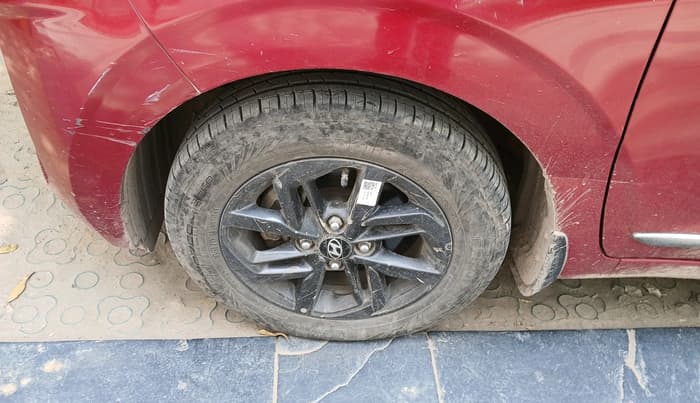 2022 Hyundai GRAND I10 NIOS SPORTZ AMT 1.2 KAPPA VTVT, Petrol, Automatic, 15,754 km, tyre