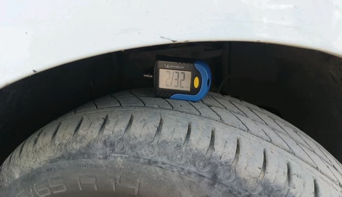 2025 Tata Tiago XM CNG, CNG, Manual, 59,434 km, tyre