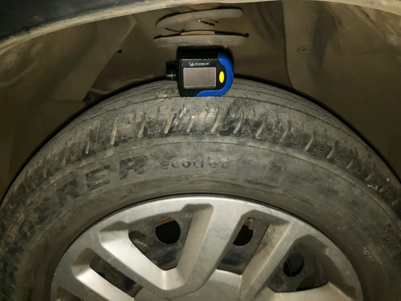 2021 Maruti Vitara Brezza VXI AT SHVS, Petrol, Automatic, 22,481 km, tyre
