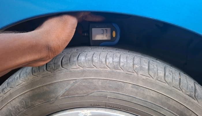 2016 Maruti Celerio ZXI AMT, Petrol, Automatic, 69,039 km, tyre