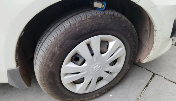 2014 Maruti Swift Dzire VXI, Petrol, Manual, 60,234 km, tyre