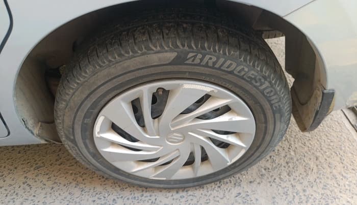 2022 Maruti Ertiga VXI SHVS, Petrol, Manual, 46,691 km, tyre