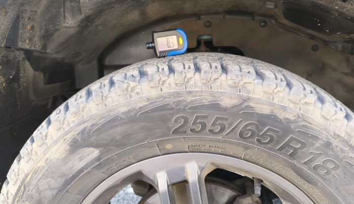 2022 Mahindra Thar LX D AT 4WD HT, Diesel, Automatic, 80,972 km, tyre
