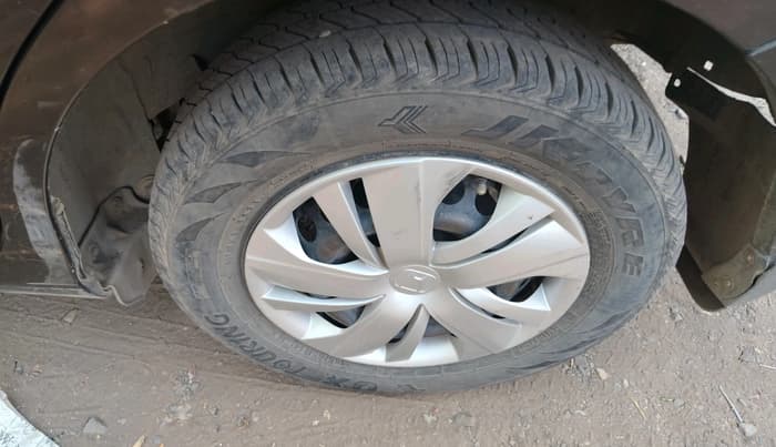 2018 Honda Amaze 1.2L I-VTEC S, Petrol, Manual, 50,177 km, tyre