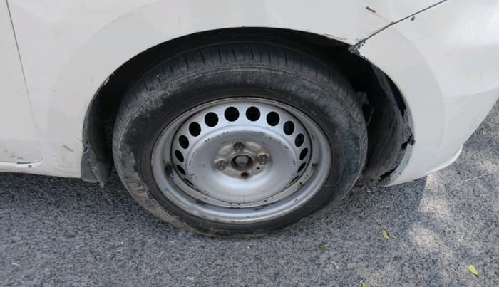 2021 Maruti Dzire VXI, Petrol, Manual, 81,518 km, tyre